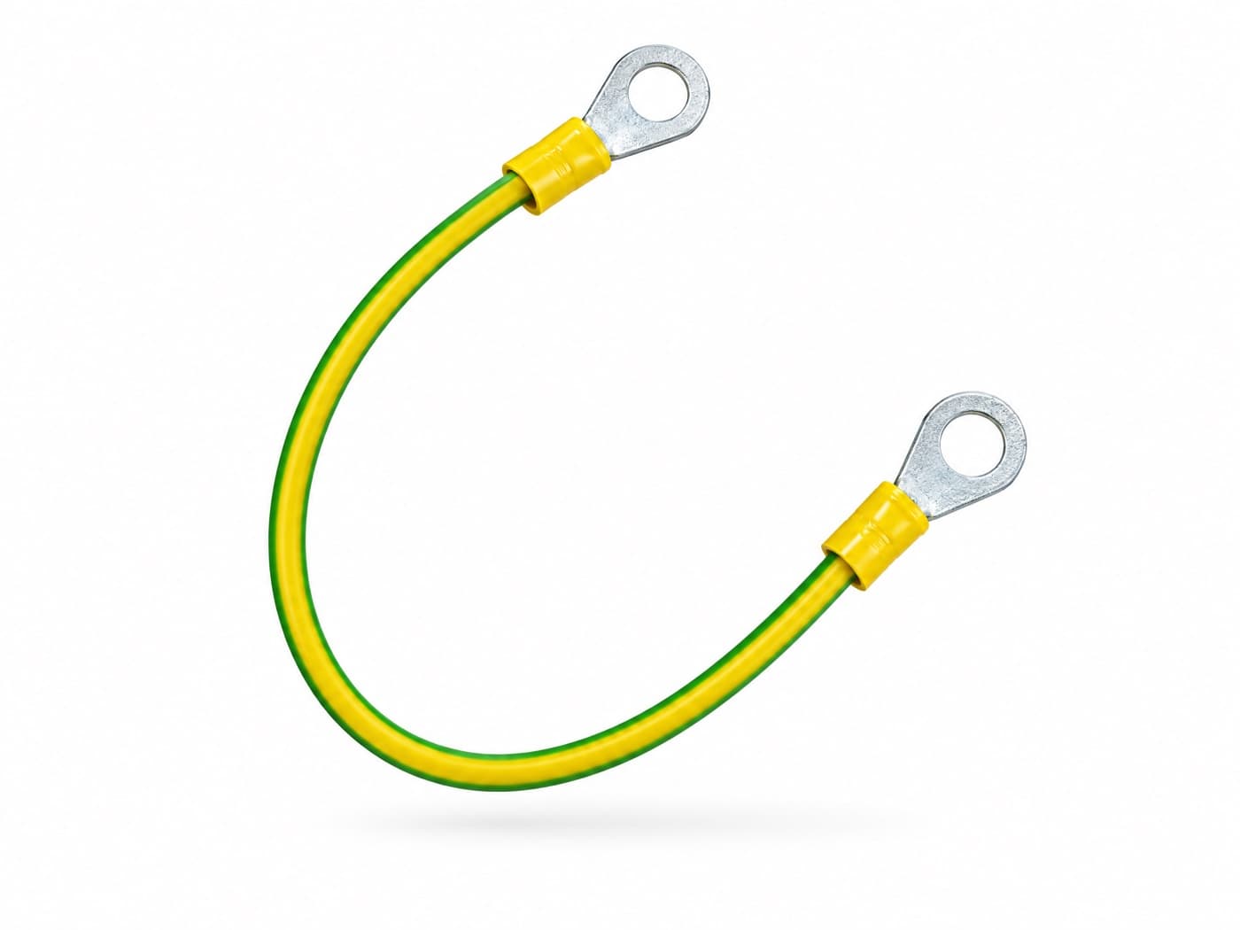 Gelb-grünes Potentialausgleichskabel mit Ringkabelschuhen